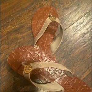 Authentic Tory Burch size 8